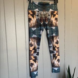 Grassroots California Bear Leggings